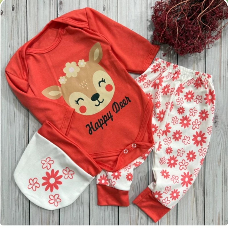 سیسمونی نوزادی دخترانه زیردکمه و شلوار و کلاه آهو صورتی