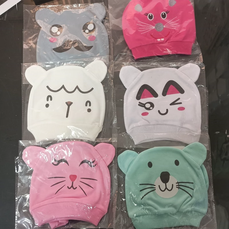 سیسمونی نوزادی ست کلاه و دستکش عروسکی